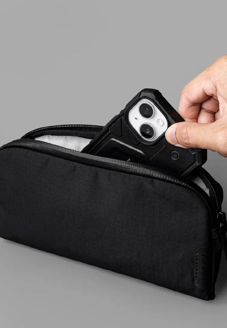 Alpaka Flight Pouch