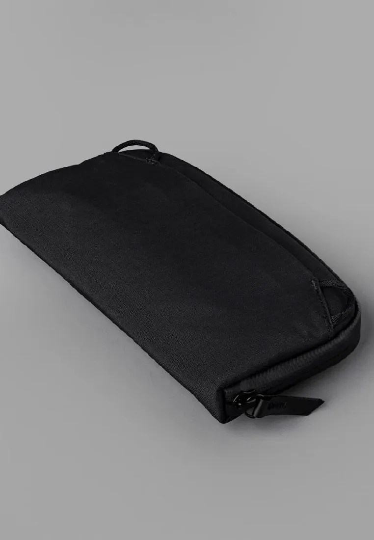 Alpaka Flight Pouch