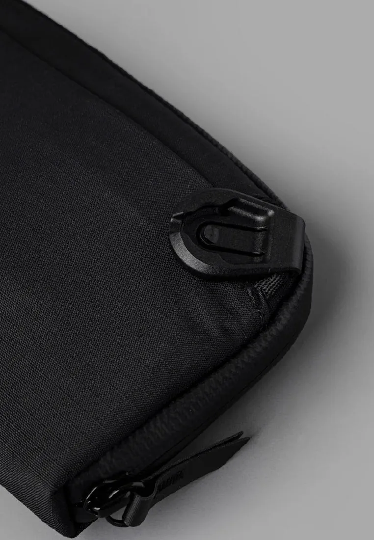 Alpaka Flight Pouch