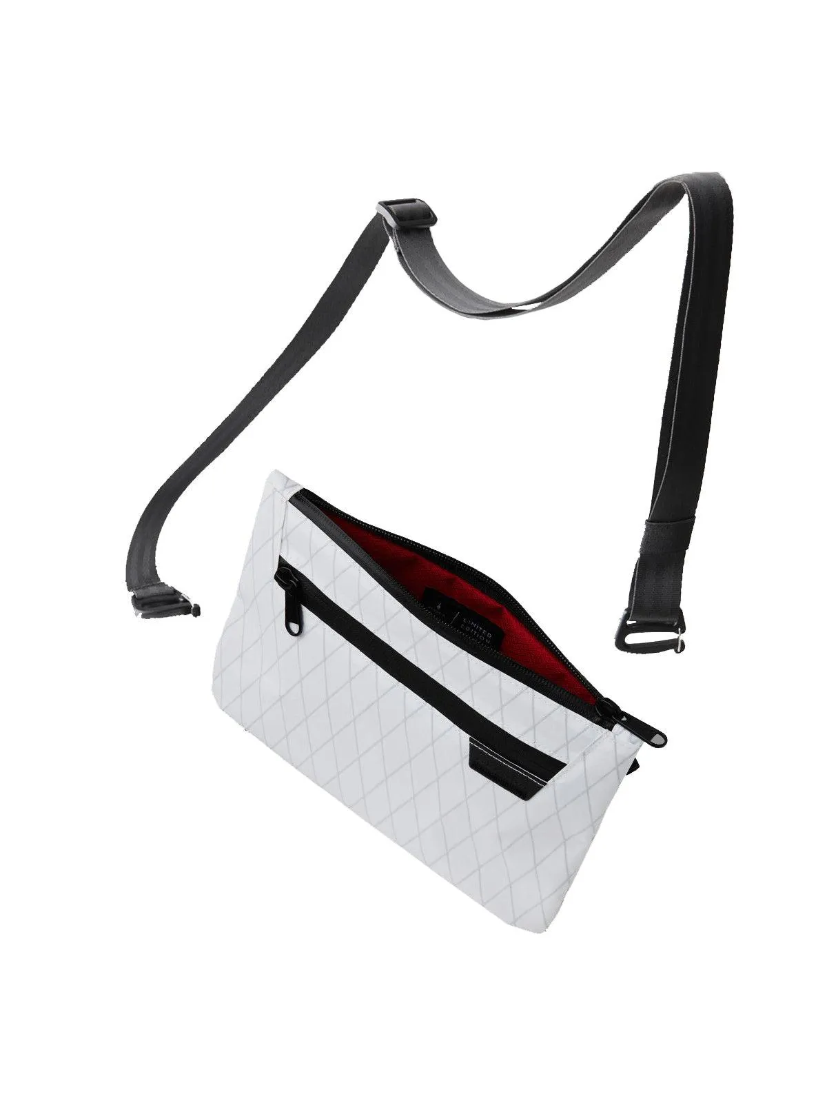 Alpaka Zip Pouch Max Limited Edition Arctic White