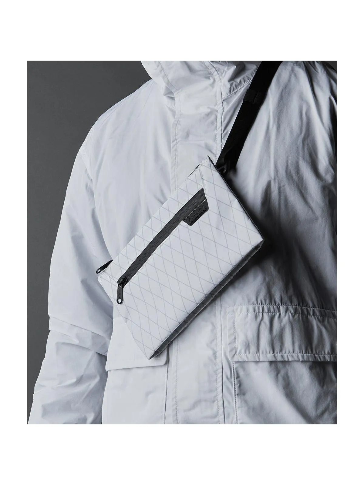 Alpaka Zip Pouch Max Limited Edition Arctic White