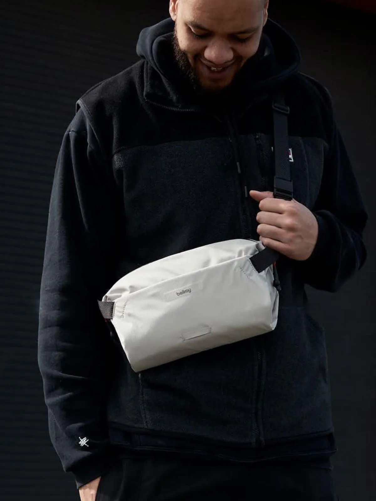Bellroy Lite Sling Black (Leather Free)