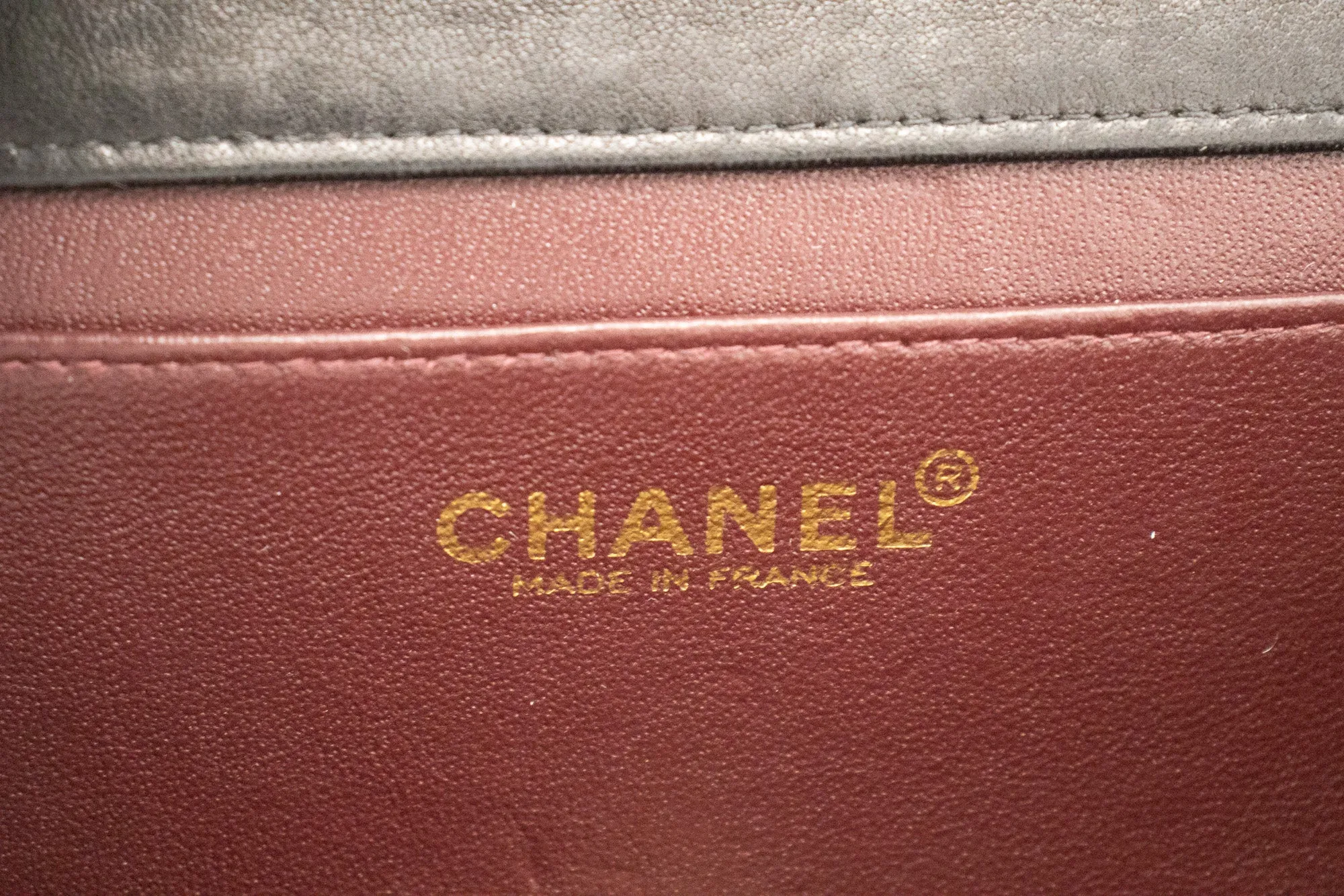 CHANEL Full Flap Chain Shoulder Bag Clutch Black Quilted Lambskin j67
