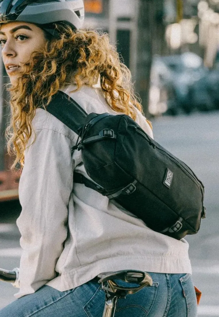 Chrome Industries Kadet Sling Studio Black
