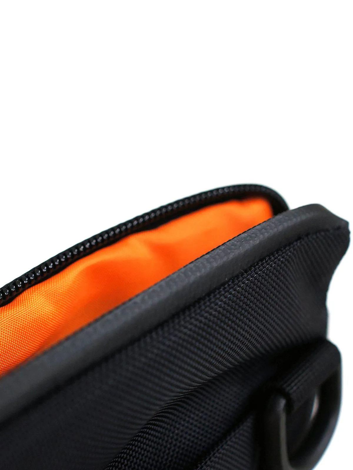 Code Of Bell ANNEX Liner Sacoche Sling Bag Pitch Black
