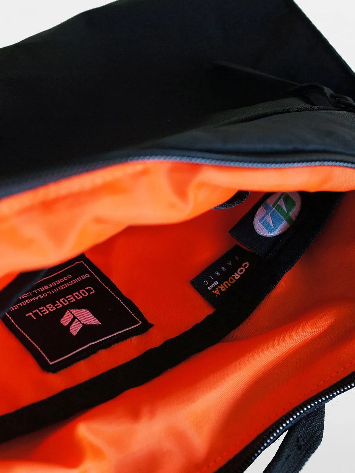 Code Of Bell ANNEX Liner Sacoche Sling Bag Pitch Black