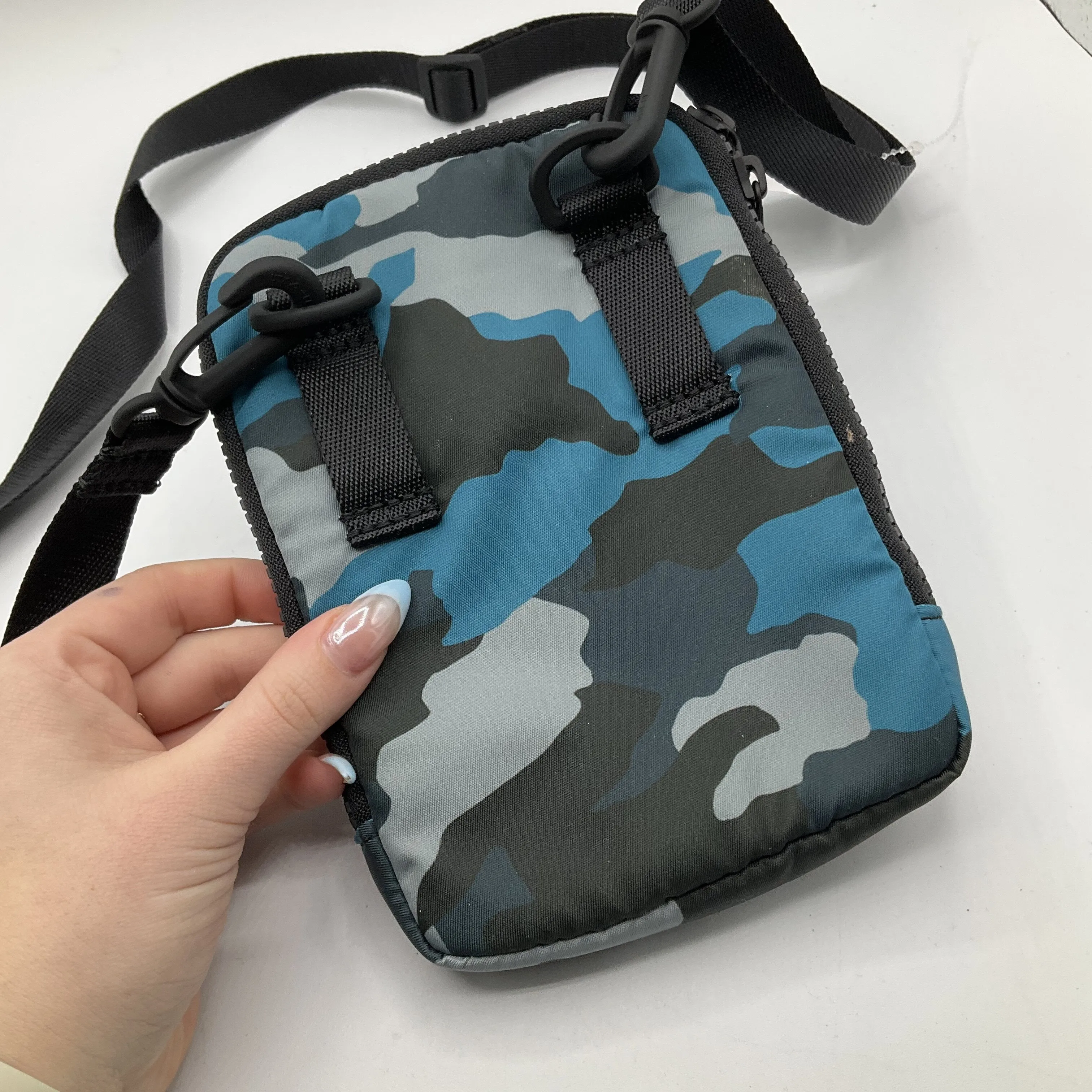 Crossbody By Lululemon  Size: Small
