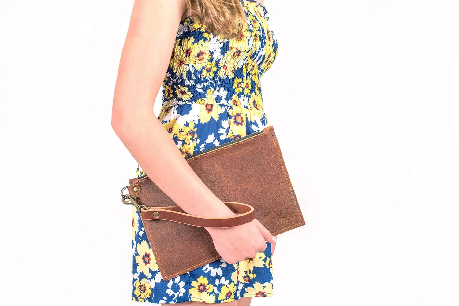 FELICITY ZIPPERED CLUTCH WITH WRISTLET - SMALL - HONEY