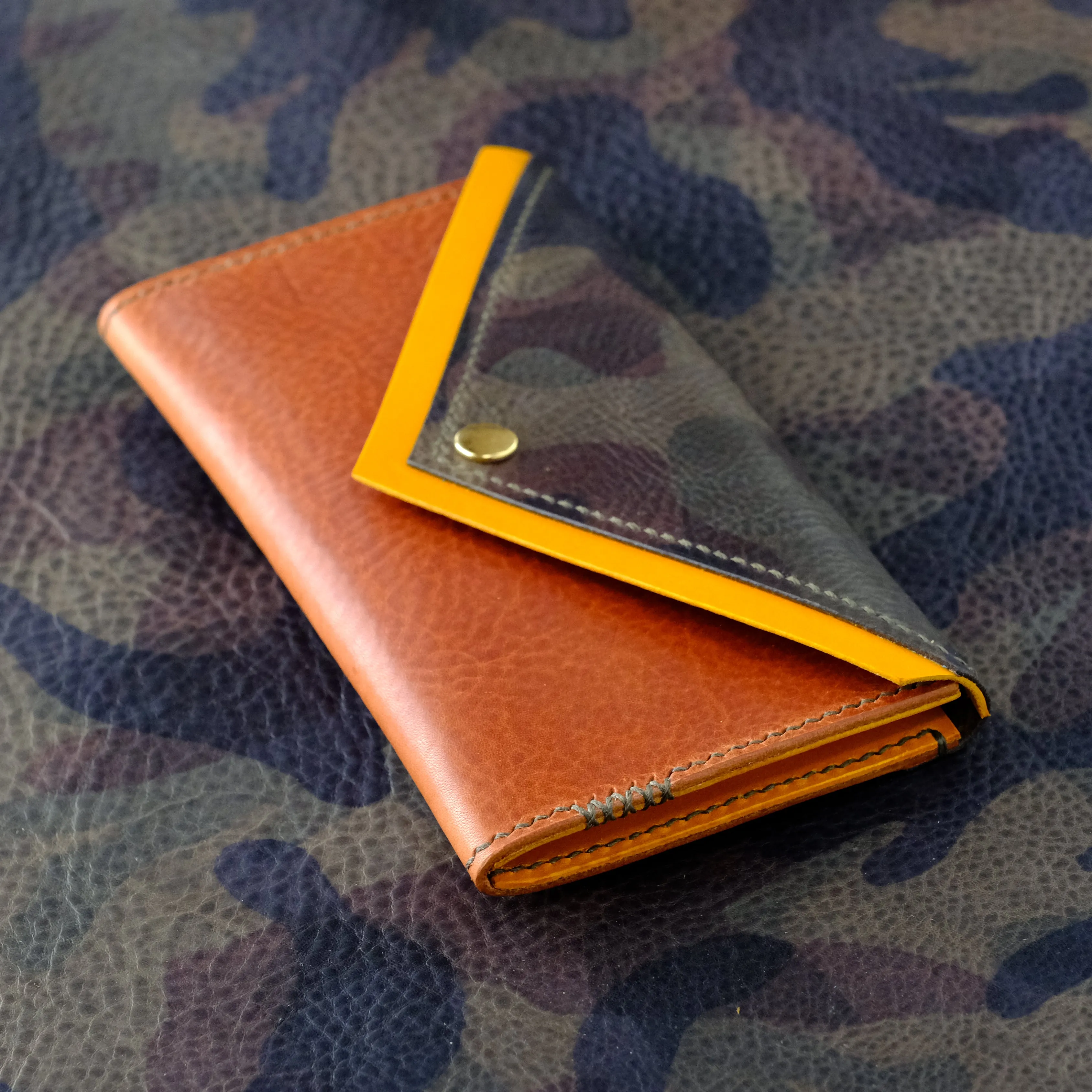 Flatlander Envelope Clutch