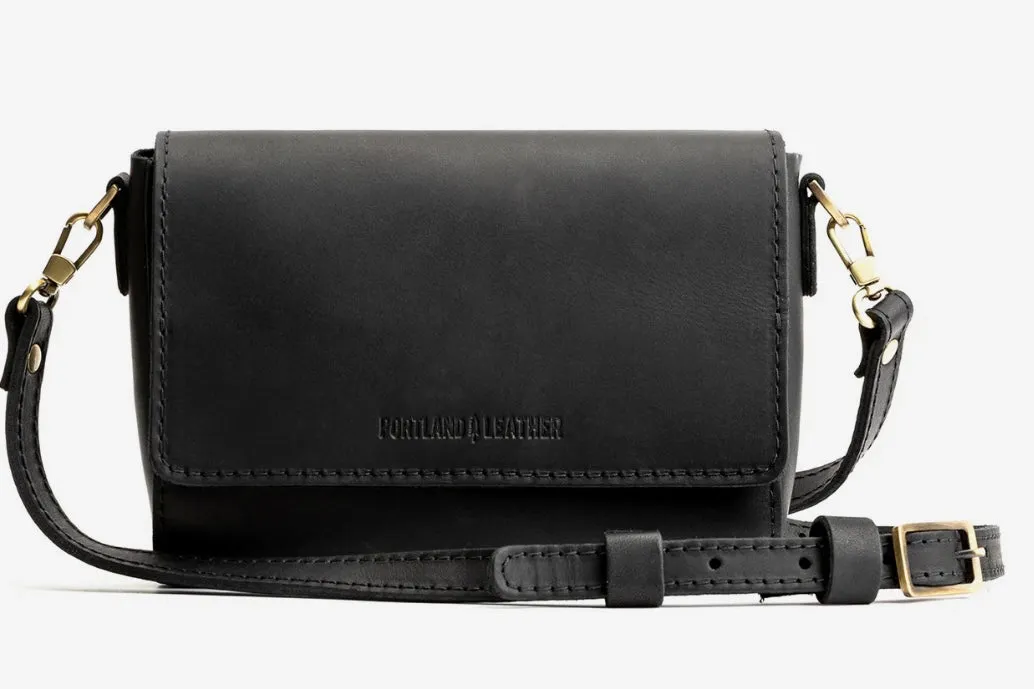 Jordan Metro Crossbody Bag (Mini)