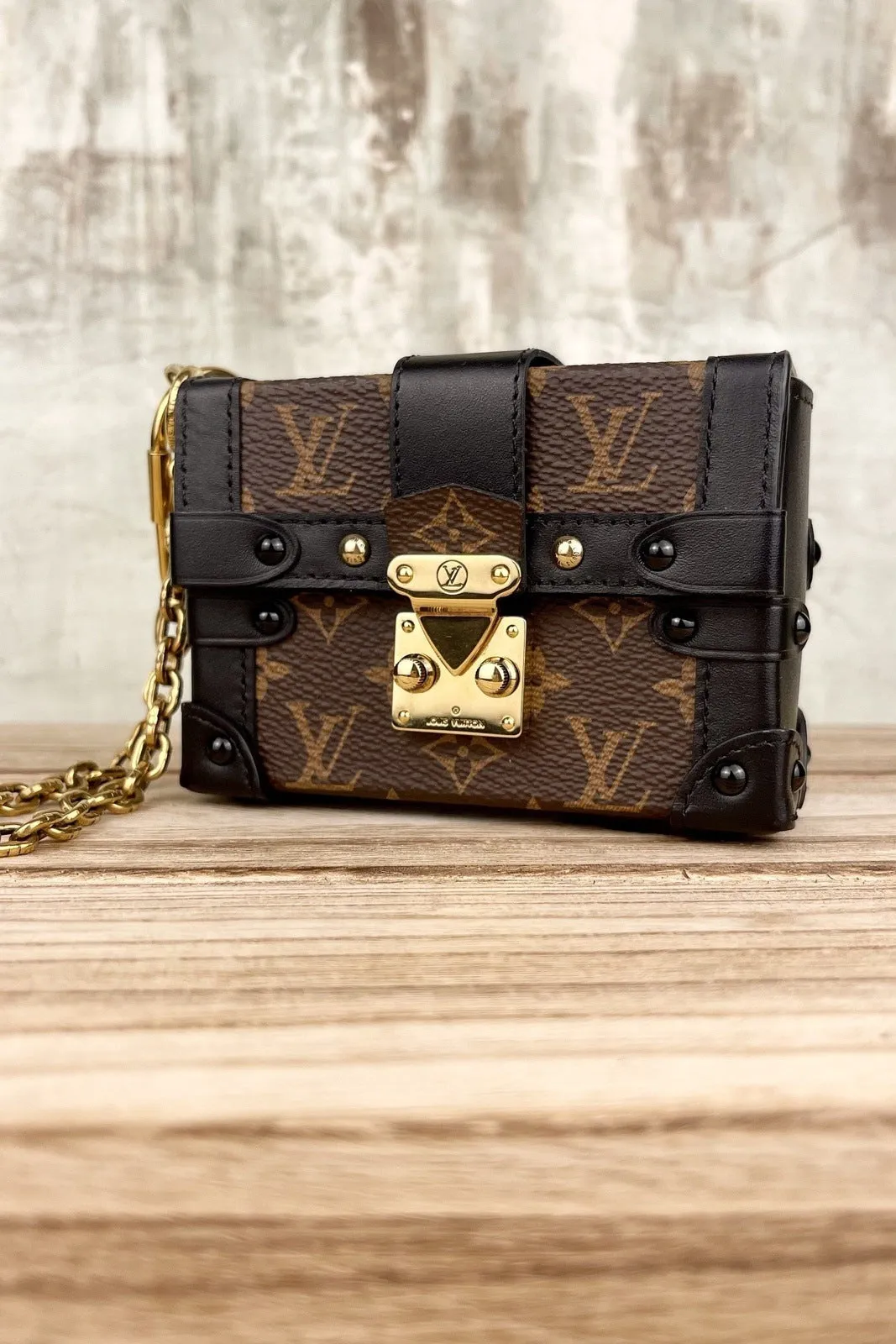 Louis Vuitton Essential Trunk Monogram Bag
