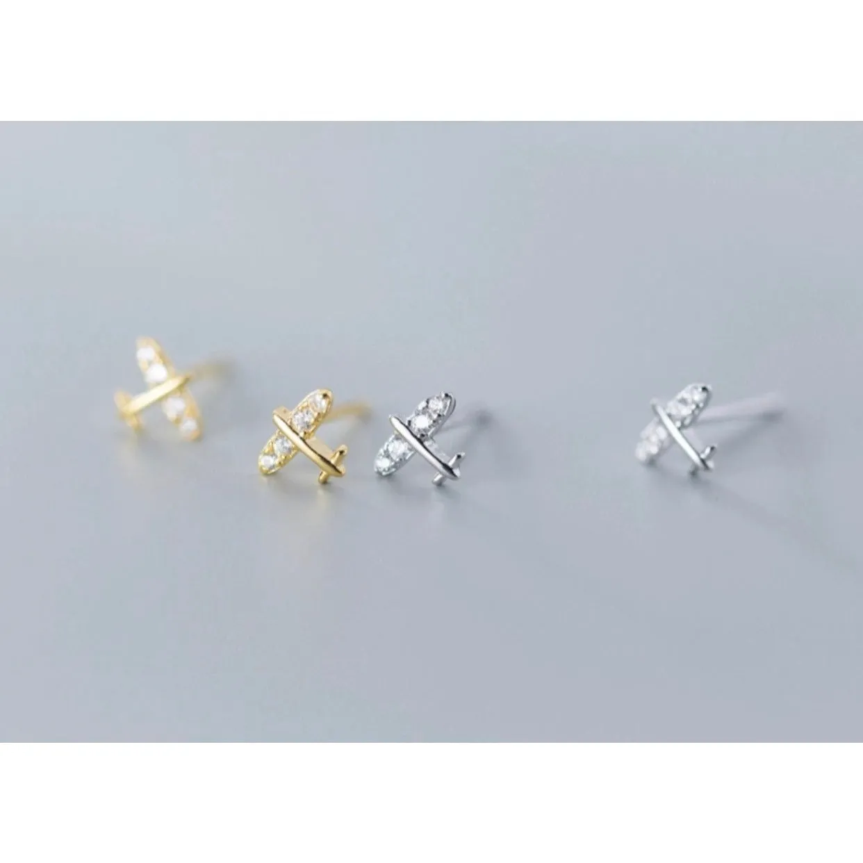 Mini Airplane Stud Earrings-ECZ010