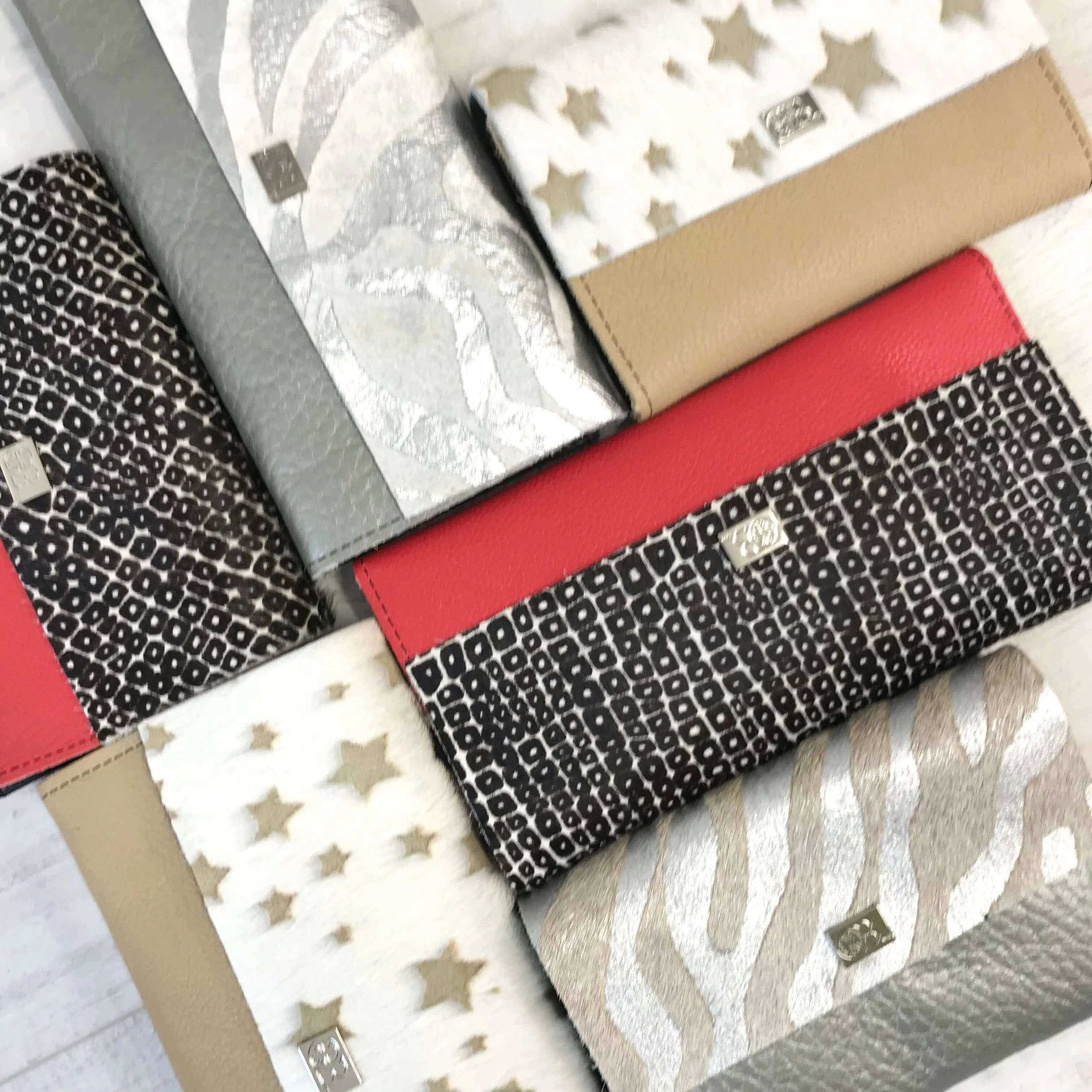 Owen Barry Small Vermont Leather Purse - Zebra Koala